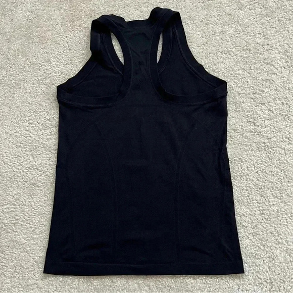 ATHLETA Momentum Seamless Tank Top Women’s Size Medium Black #530501 $59 Active - Picture 10 of 16